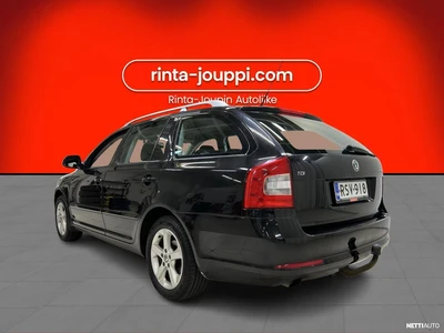 Skoda Octavia 2011, photo 7/38
