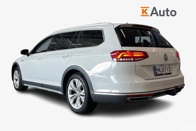 Volkswagen Passat 2017, photo 2/33