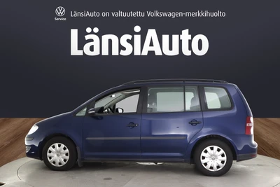 Volkswagen Touran 2010, photo 6/12
