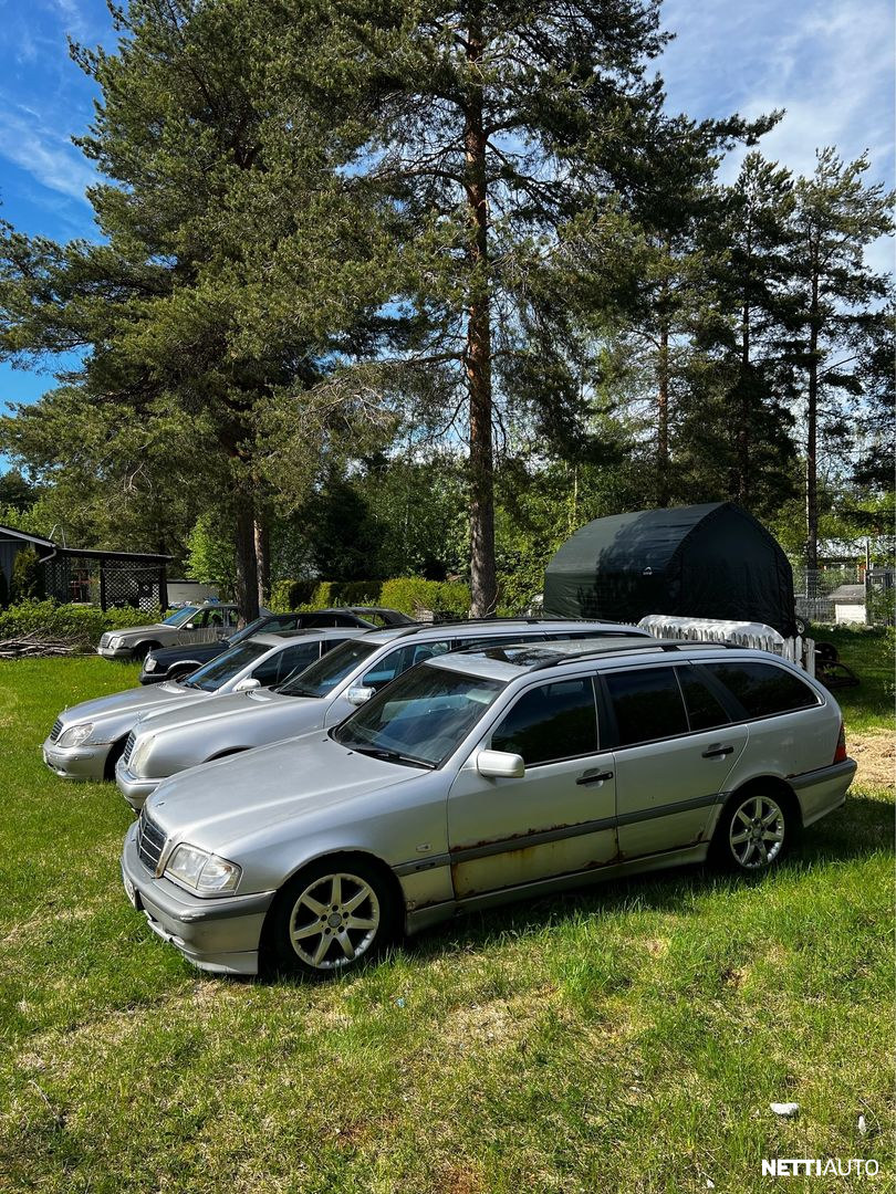 Mercedes-Benz 180