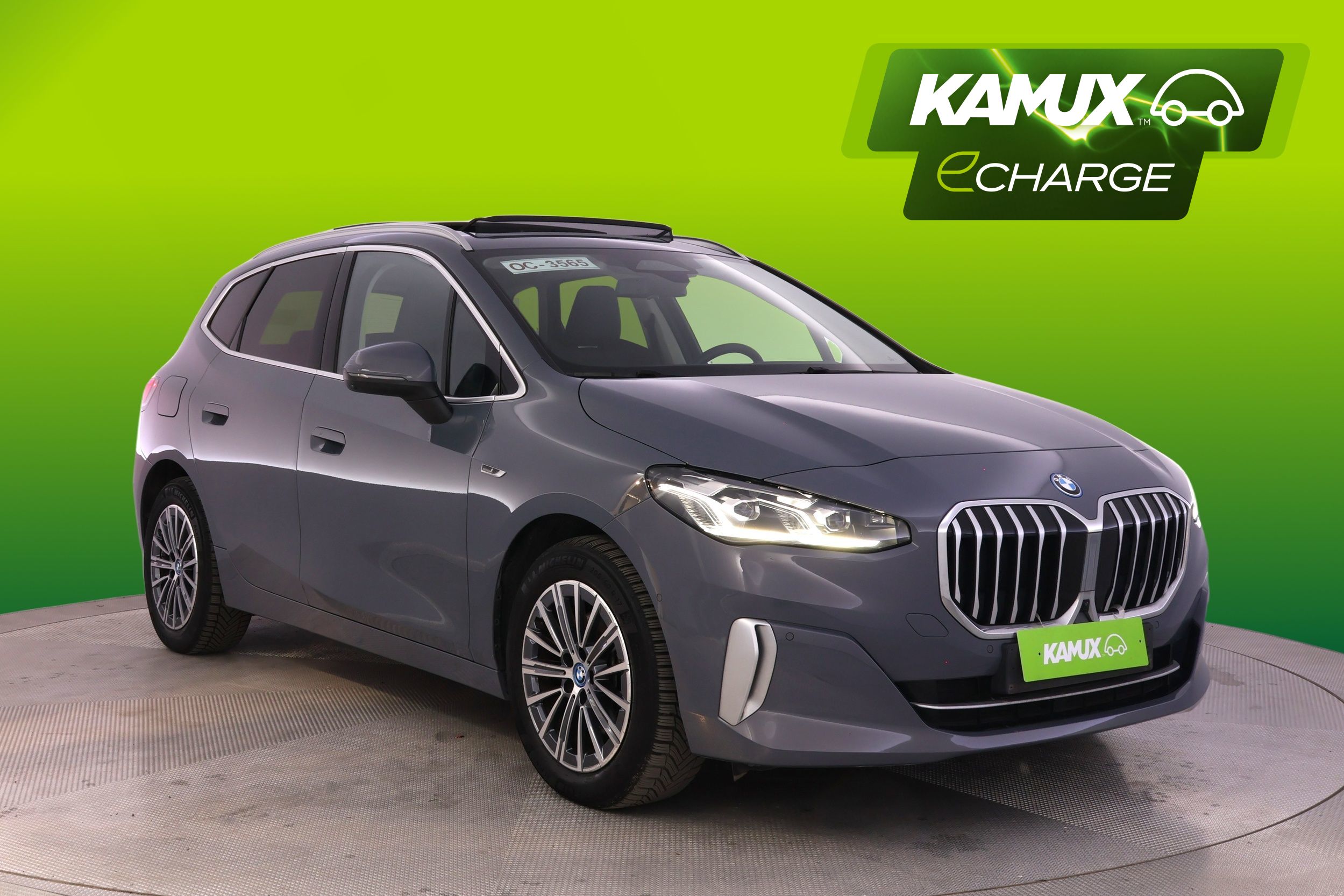 BMW 225