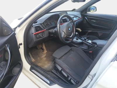 BMW 320 2013, kuva 4/5