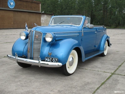 Dodge Brother Deluxe Capriolet 1937, kuva 2/6