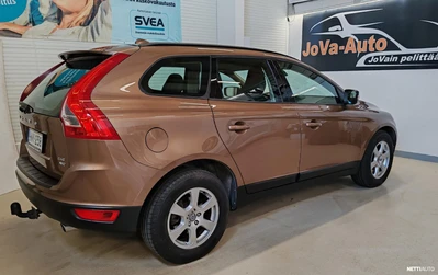 Volvo XC60 2,4D AWD Kinetic aut 2010, photo 5/23