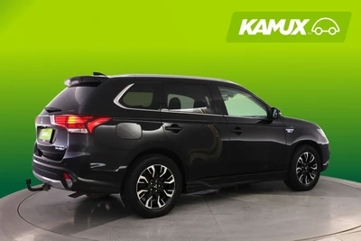 Mitsubishi Outlander PHEV 2017, photo 2/34