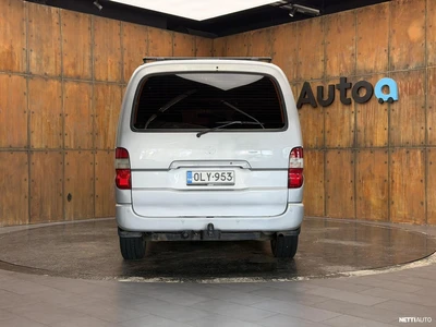 Toyota Hiace 2007, photo 7/23