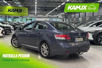 Toyota Avensis 2012, photo 2/8