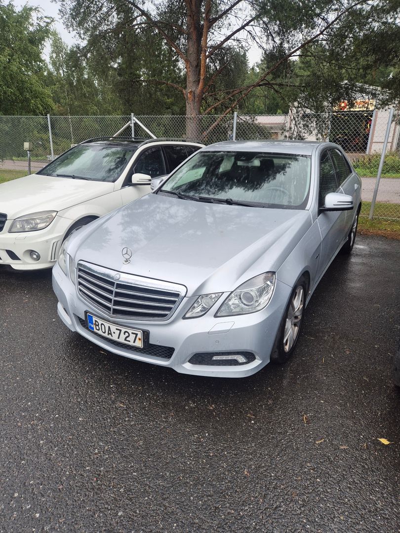 Mercedes-Benz E