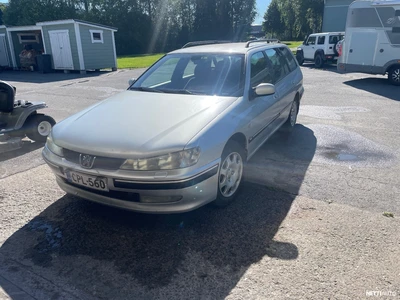 Peugeot 406 2.0 hdi 7 hlö 2001, kuva 2/5