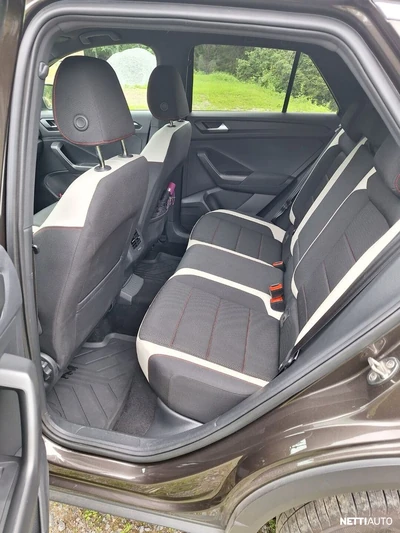 Volkswagen T-Roc 2020, kuva 6/6