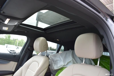 Mercedes-Benz EQC 2023, kuva 5/11
