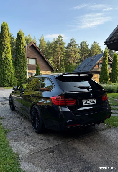 BMW 330 2015, kuva 2/5