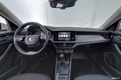 Skoda Kamiq 2022, kuva 7/10