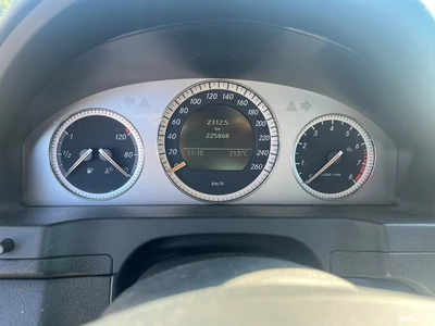 Mercedes-Benz C 200 Kompressor 2008, kuva 4/10