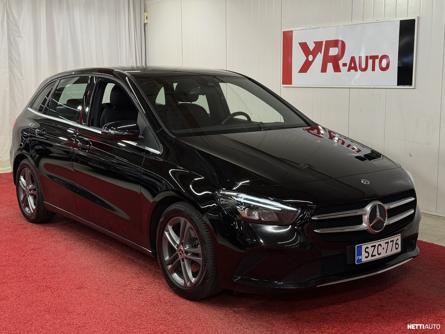 Mercedes-Benz B