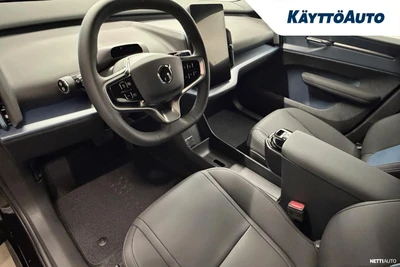 Volvo EX30 P8 AWD Plus Black Edition 2027, photo 5/18