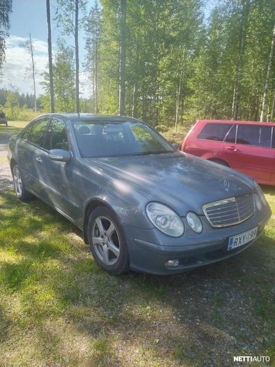 Mercedes-Benz 270 2004, kuva 5/8
