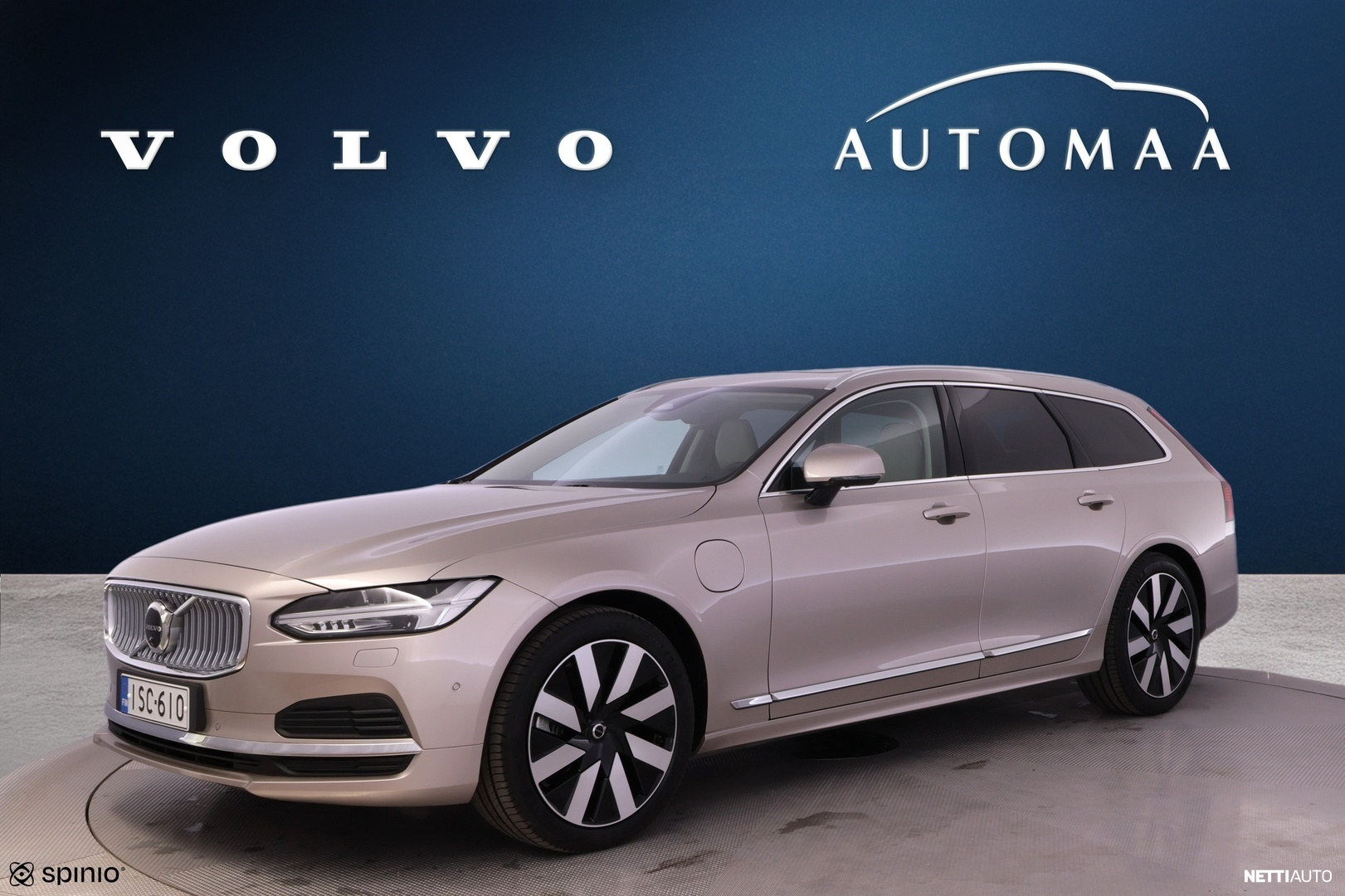 Volvo V90