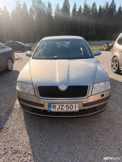Skoda Octavia 2005, kuva 2/4
