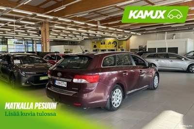 Toyota Avensis 2012, photo 4/10