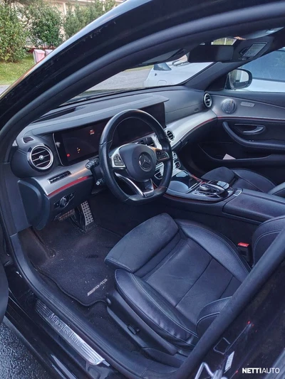 Mercedes-Benz E 2017, photo 6/9