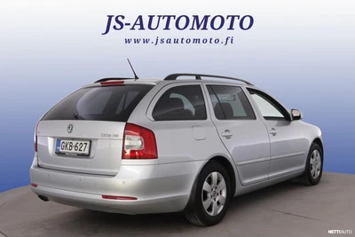 Skoda Octavia 1.4 TSI Elegance 2011, kuva 3/28