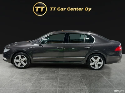 Skoda Superb 2010, photo 5/19