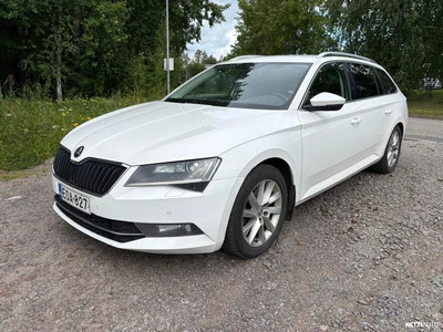 Skoda Superb Combi 2,0 TDI 150 Ambition 2015, kuva 1/15