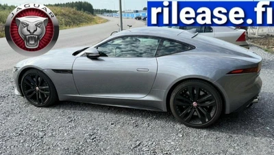 Jaguar F-type 2023, photo 3/7