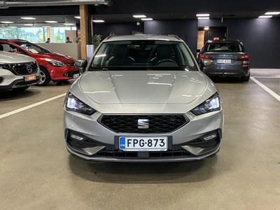 Seat Leon Sportstourer 2021, photo 2/6