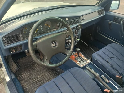 Mercedes-Benz 190 190E 1991, kuva 5/7