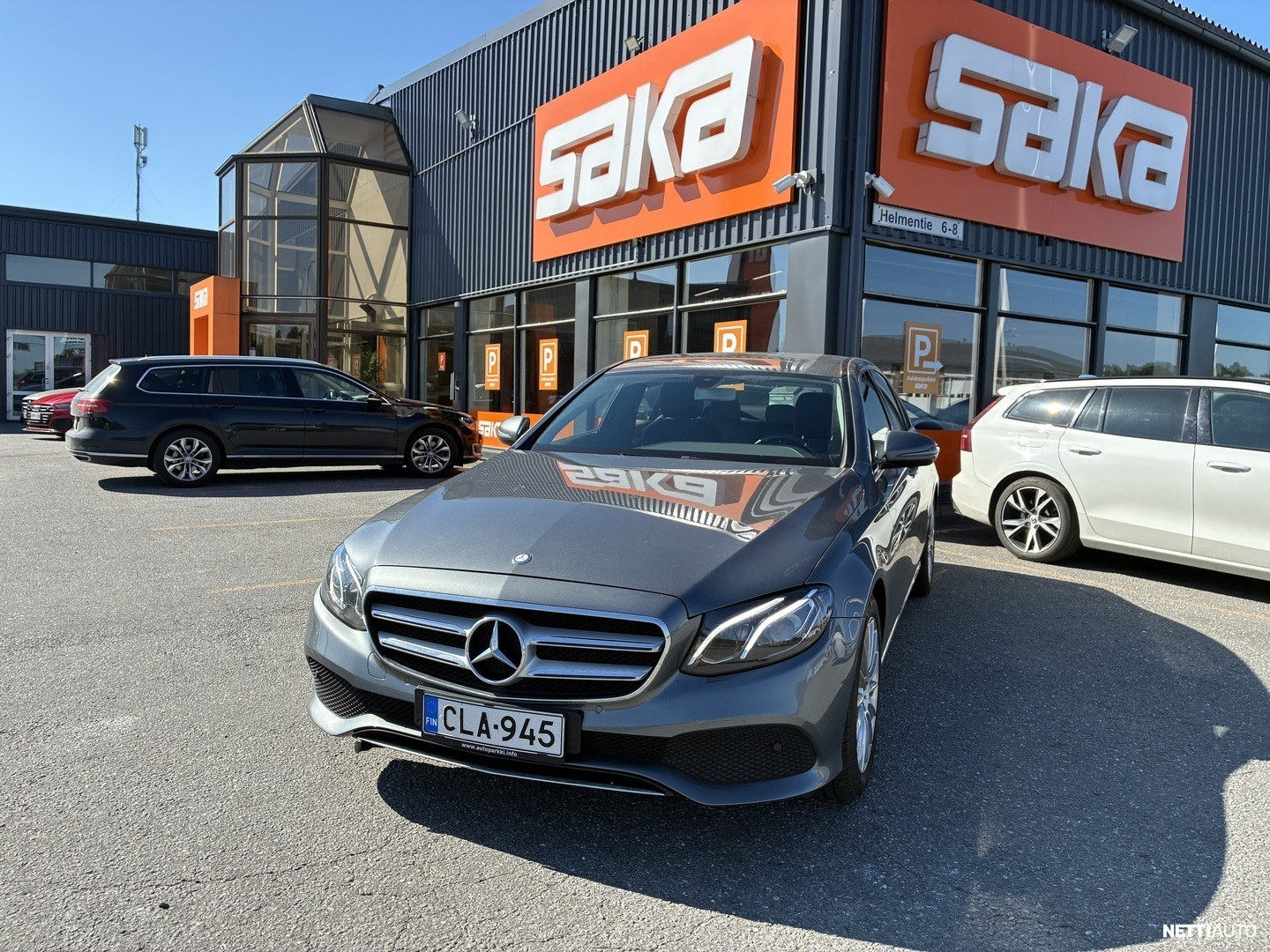 Mercedes-Benz E