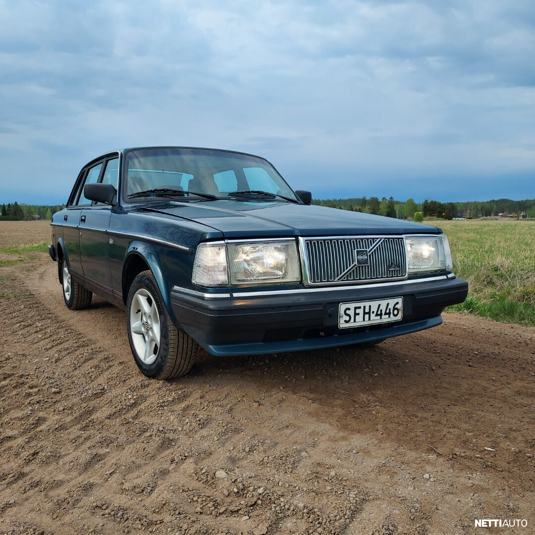 Volvo 240