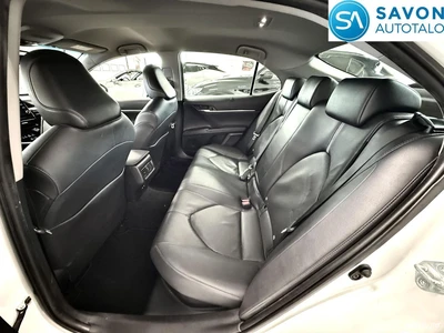 Toyota Camry 2021, kuva 7/12