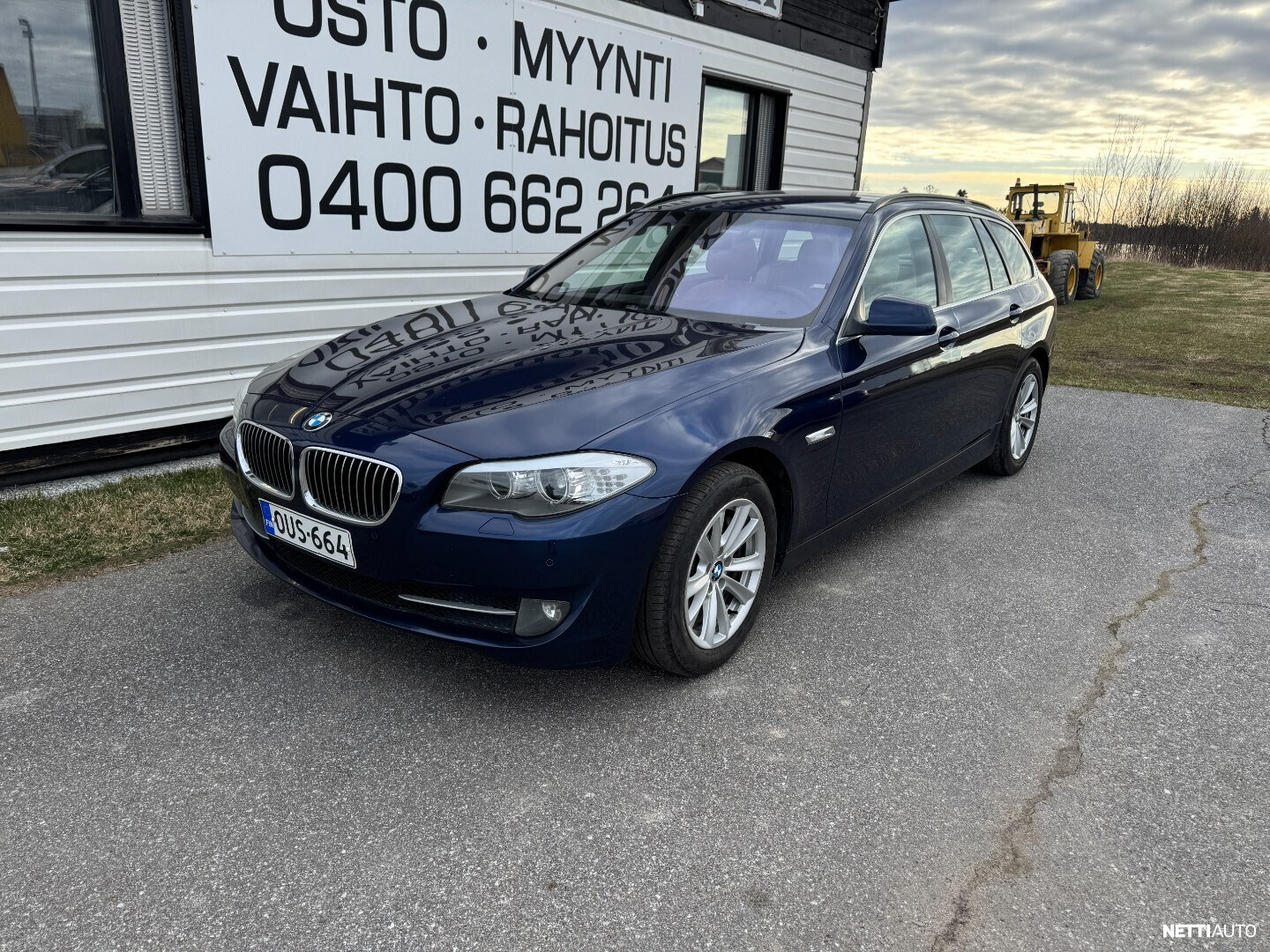 BMW 525