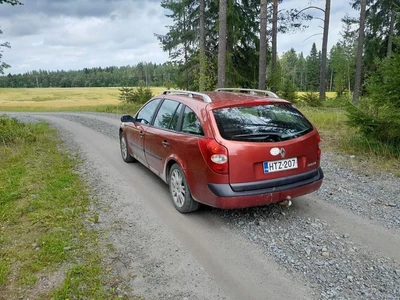 Renault Laguna 2004, kuva 2/5
