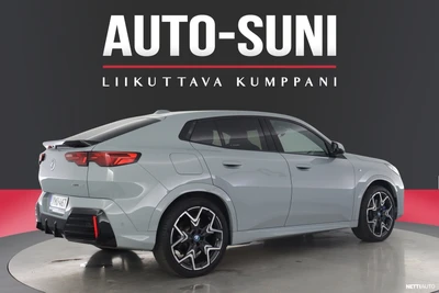 BMW iX2 U10 xDrive30 M Sport 2024, kuva 2/25