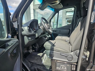 Mercedes-Benz Sprinter 317 RWD 2023, photo 6/12