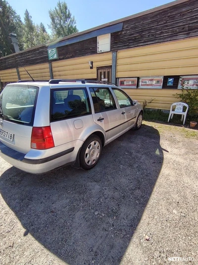 Volkswagen Golf 2003, kuva 2/10