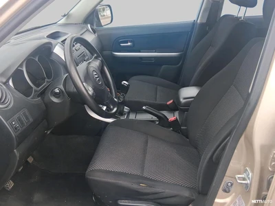 Suzuki Grand Vitara 2,0 JLX 2007, kuva 4/4