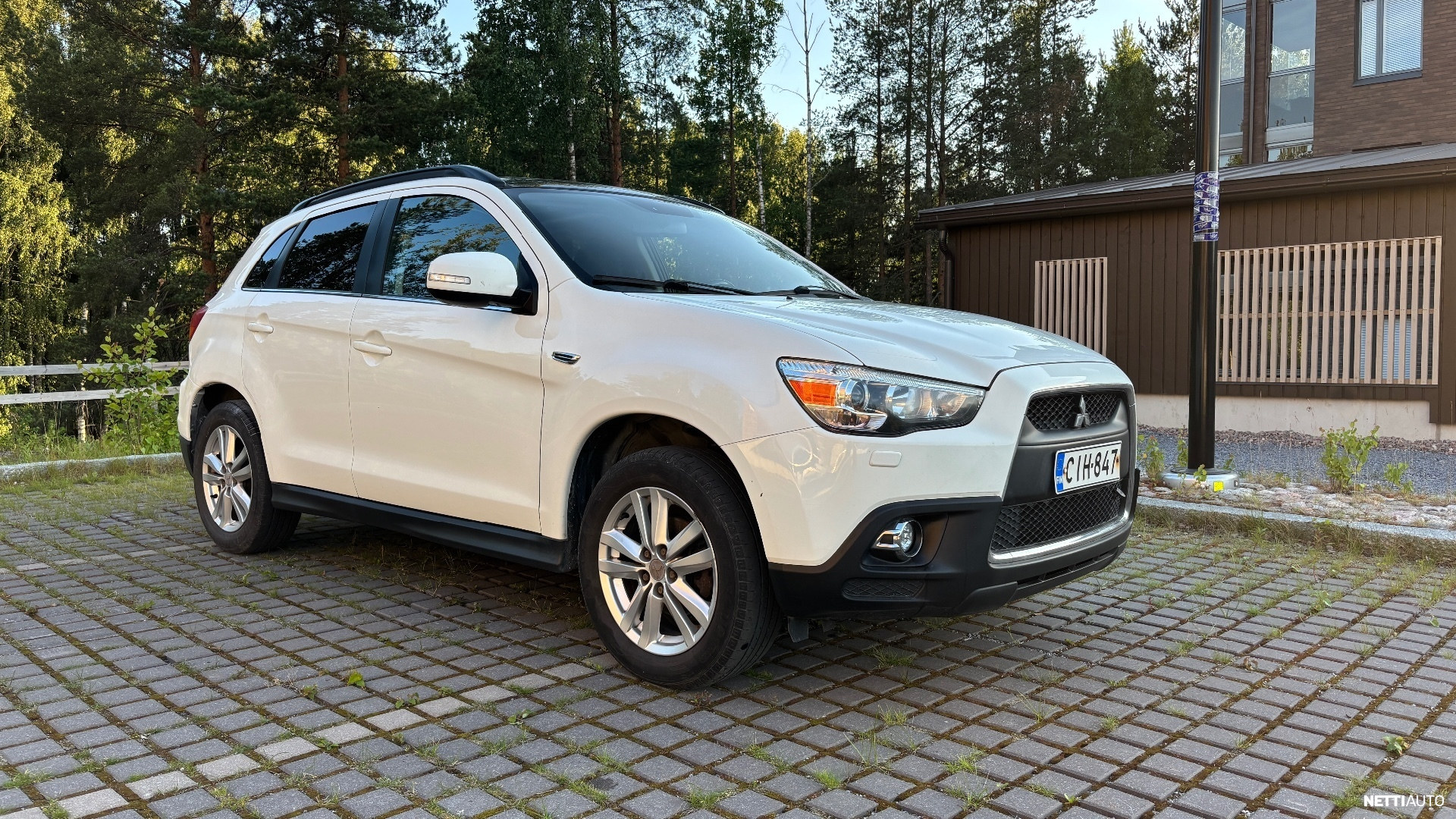 Mitsubishi ASX 2011, photo 1/15