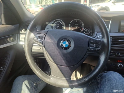 BMW 520 TwinPower Turbo A F10 Sedan 2013, photo 7/34