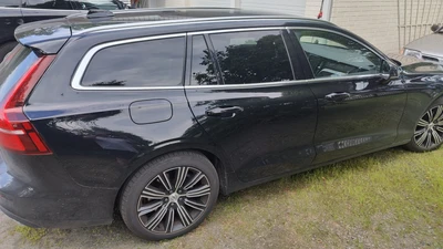 Volvo V60 2020, kuva 4/6