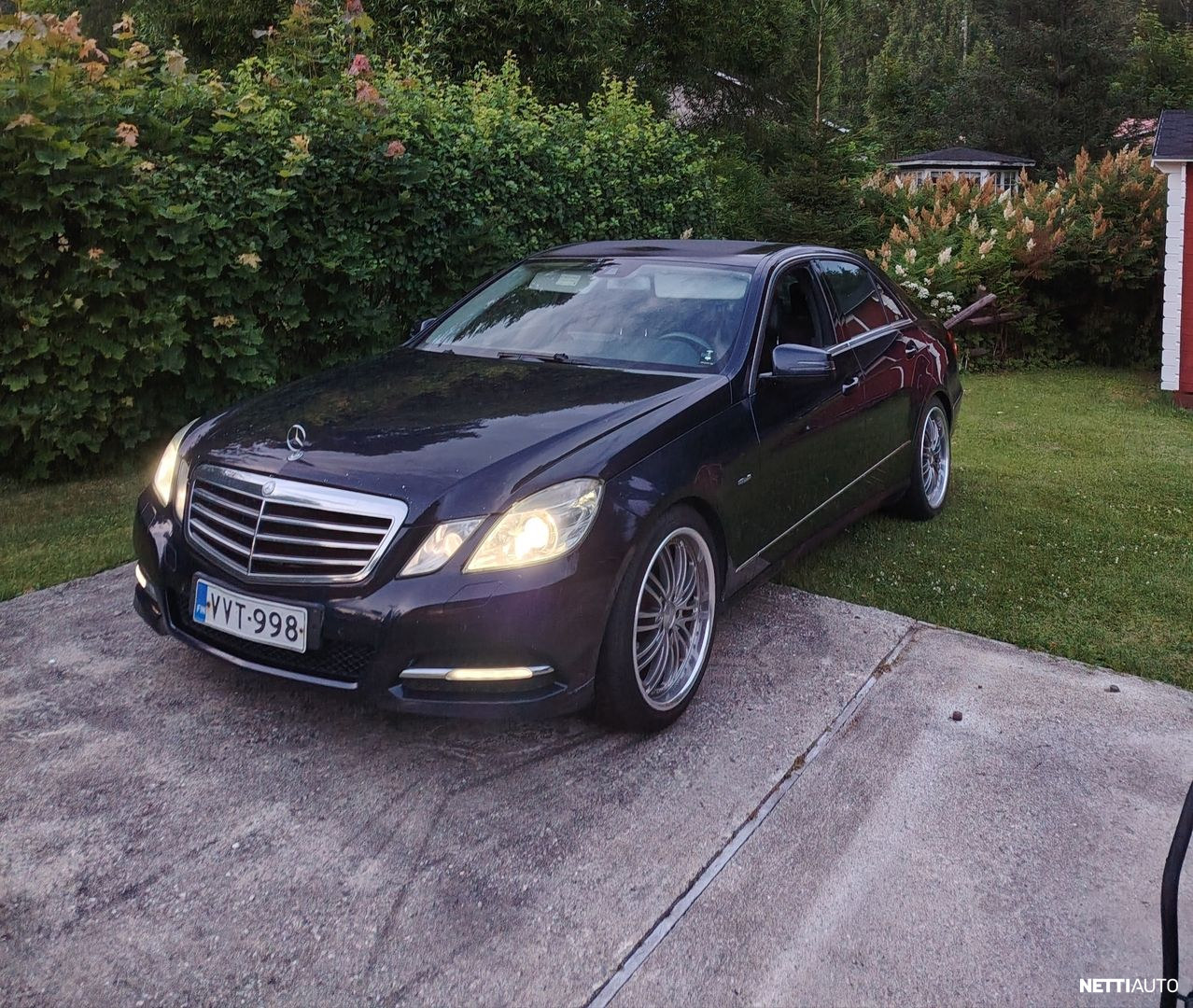 Mercedes-Benz E