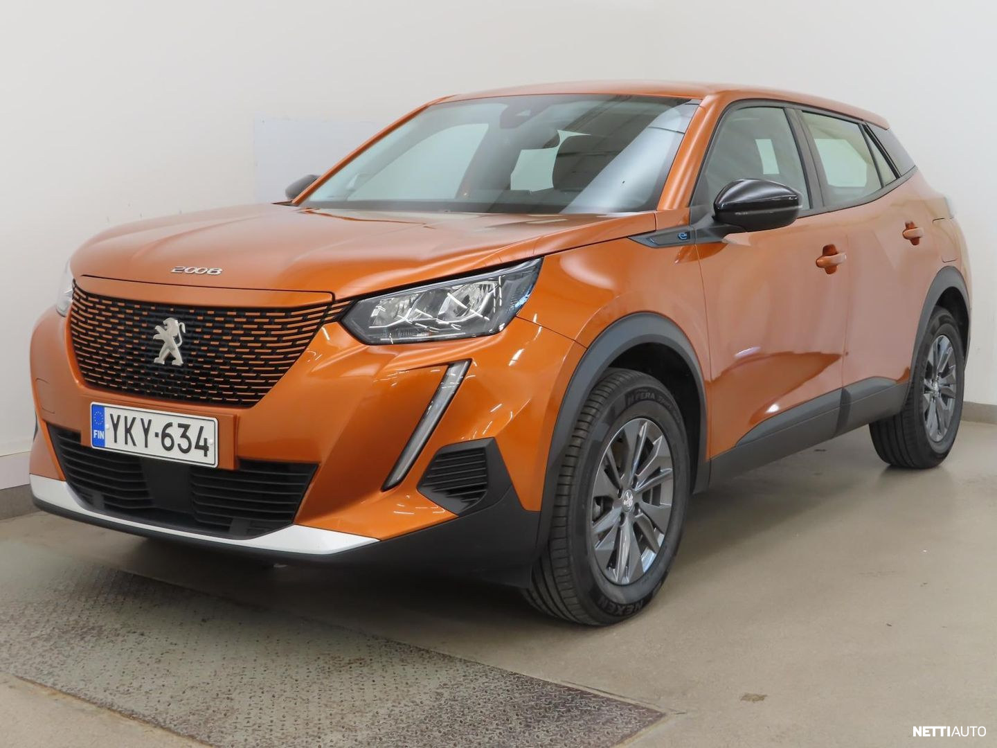 Peugeot e-2008