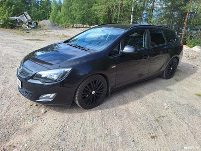 Opel Astra 2012, kuva 5/9