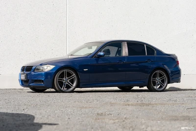 BMW 325 325i 2006, photo 6/17