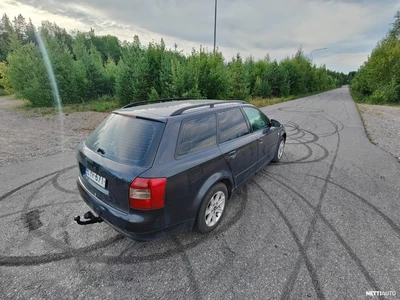 Audi A4 Vakkarillinen musta audi 2004, photo 3/15