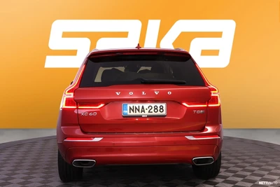 Volvo XC60 2020, photo 7/38