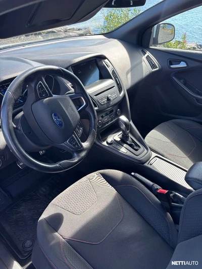 Ford Focus ST Line 2017, kuva 6/16